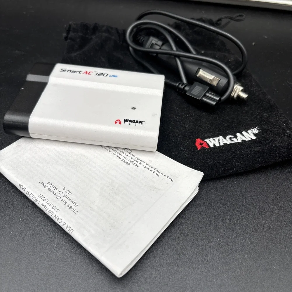 Wagan Tech Smart AC 120W USB White Tiny Portable 12V DC - AC Power Inverter 2382